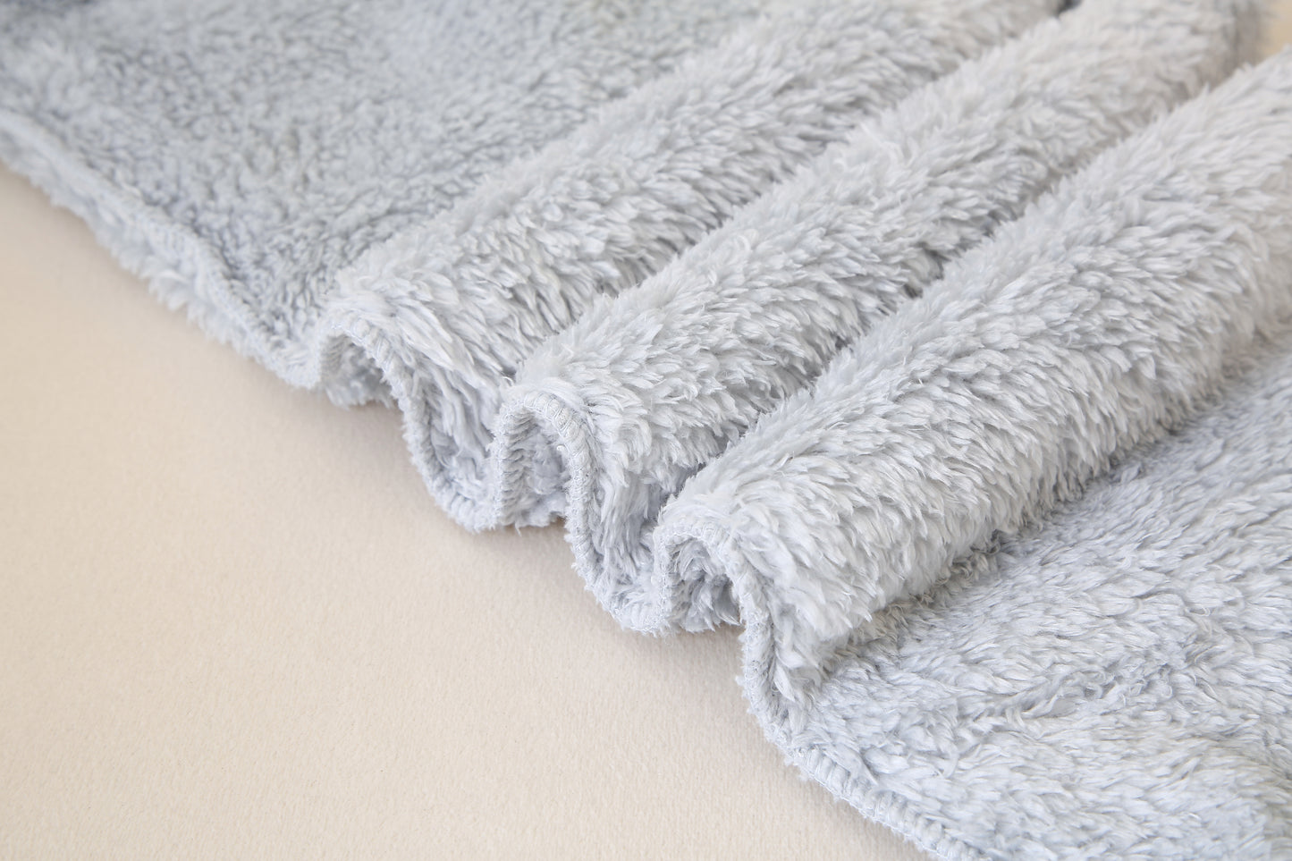 RuRu‘s Cozy Button Fleece 3-Piece Lounge Set