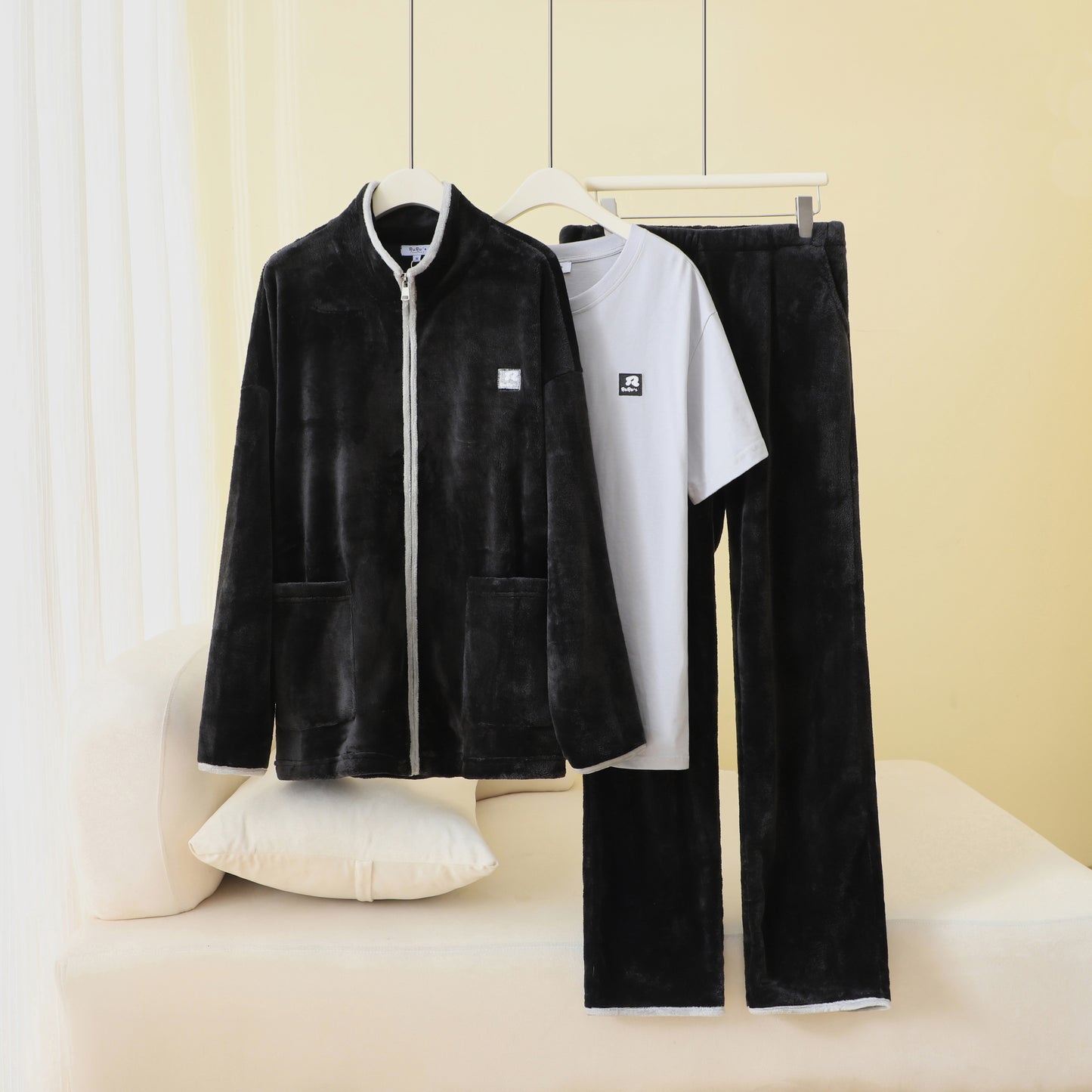 RuRu’s Cozy Men’s Velvet 3-Piece Lounge Set