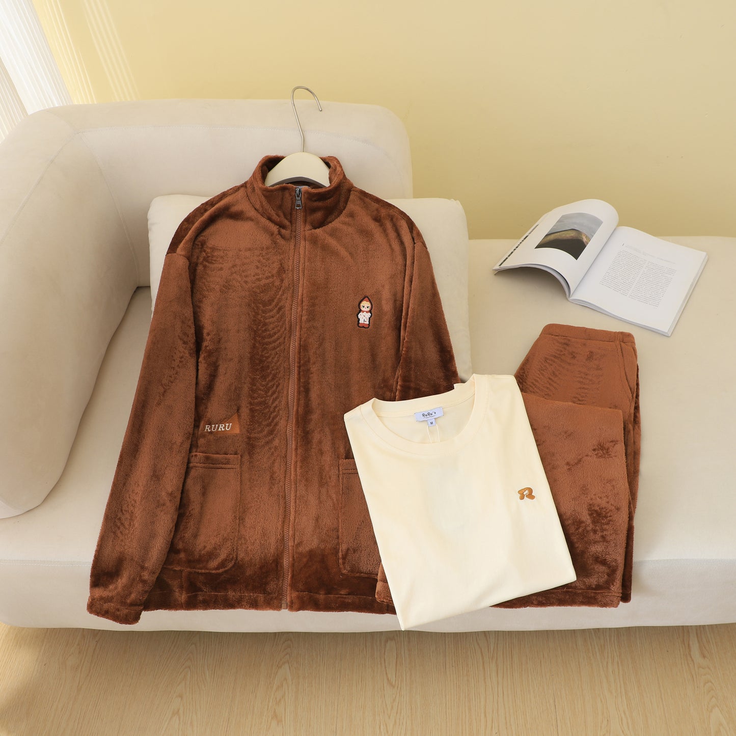 RuRu’s Cozy Men’s Velvet 3-Piece Lounge Set