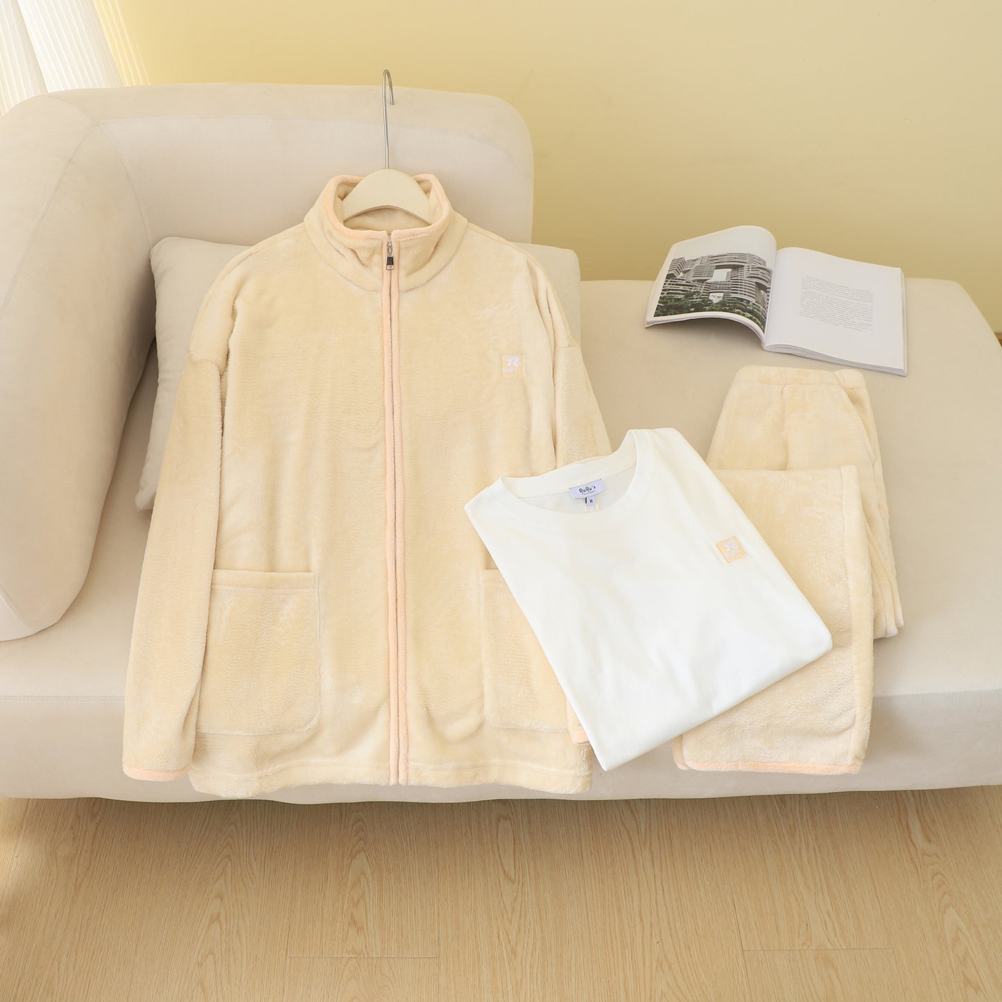 RuRu’s Cozy Men’s Velvet 3-Piece Lounge Set