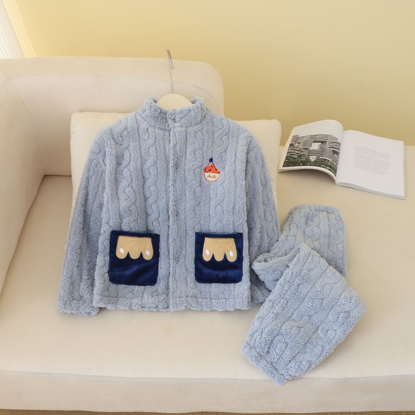 RuRu‘s Cozy Kids Winter Plush Lounge Set