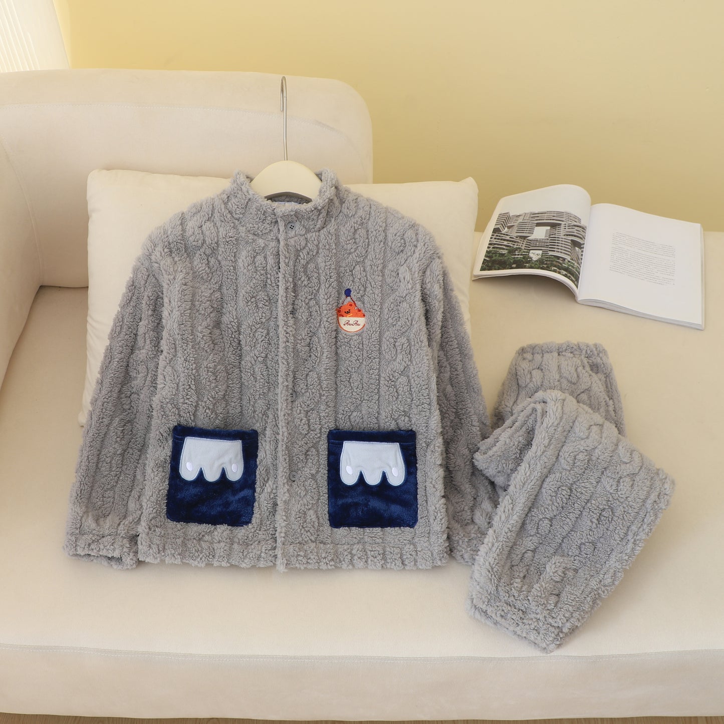 RuRu‘s Cozy Kids Winter Plush Lounge Set