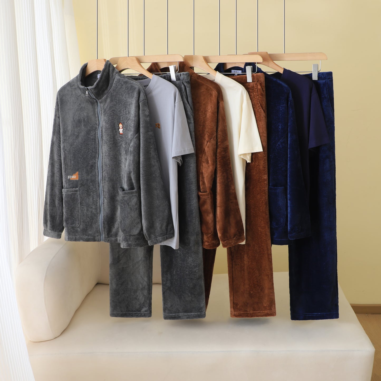 RuRu’s Cozy Men’s Velvet 3-Piece Lounge Set