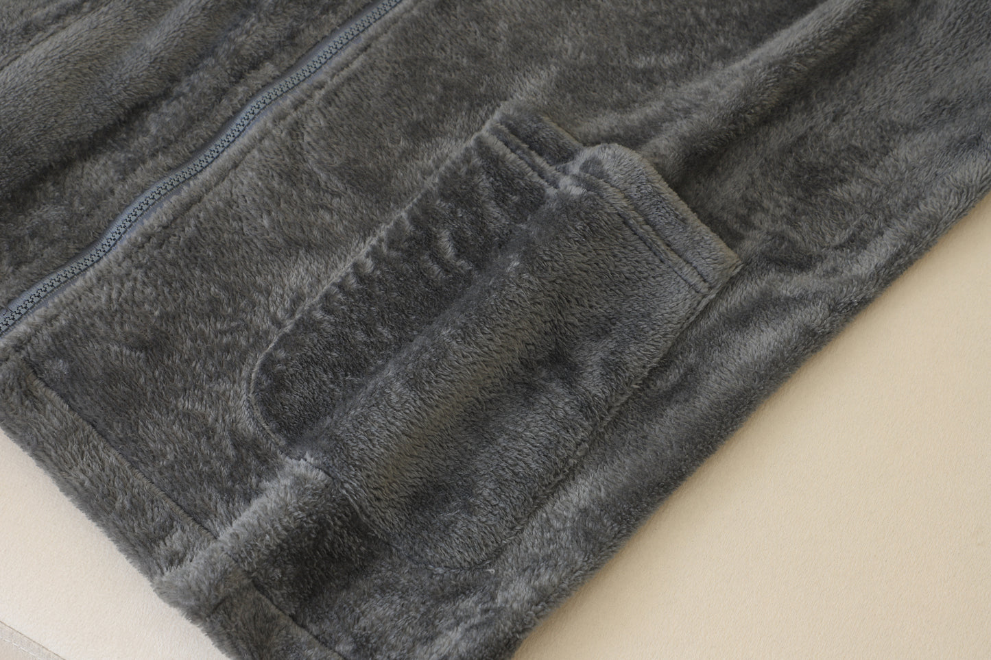 RuRu’s Cozy Men’s Velvet 3-Piece Lounge Set